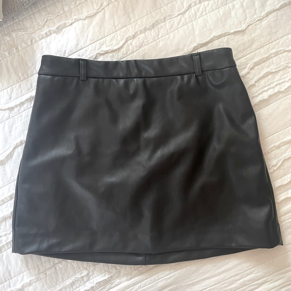 Zara Faux Leather Mini Skirt